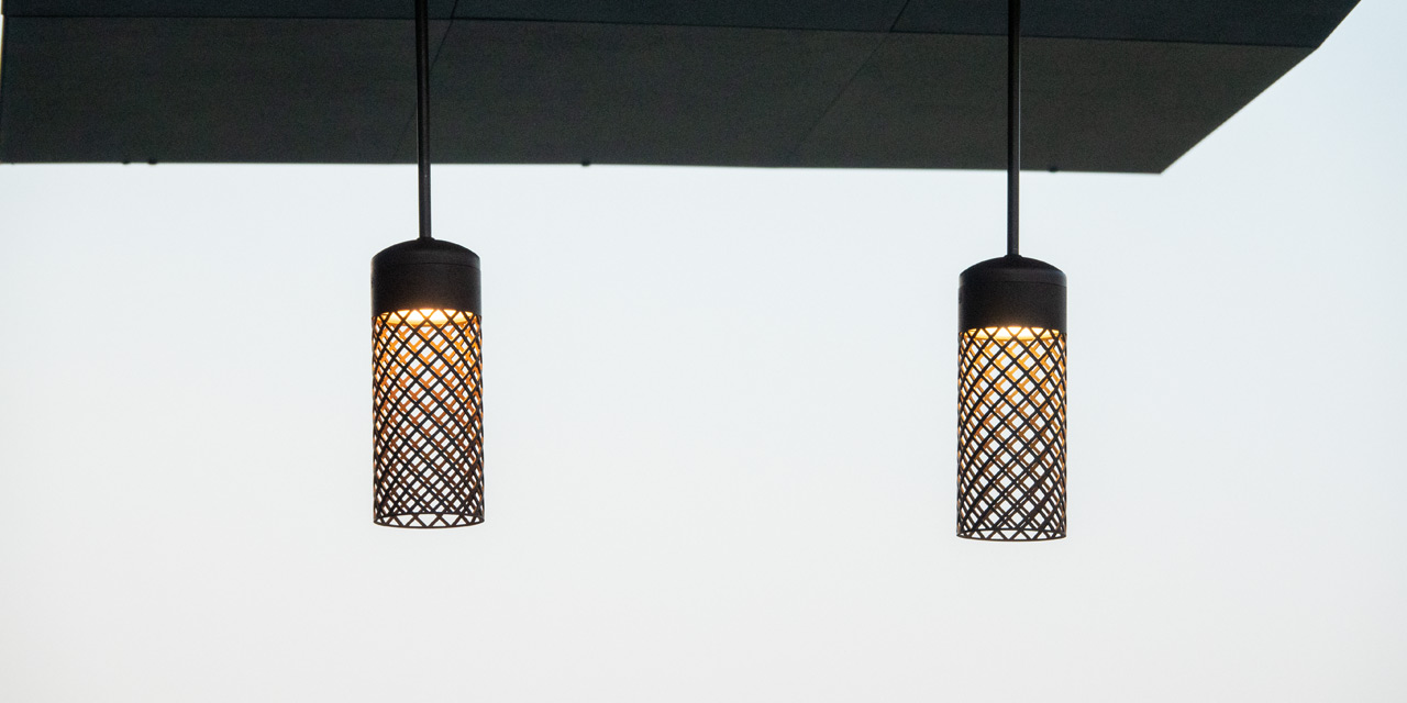 mantra mini ceiling